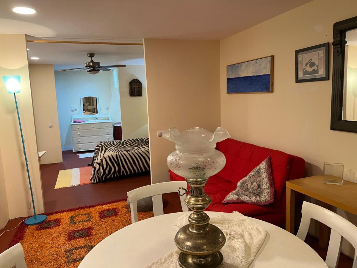 Apartamento Abierto Con Patio Matadepera Luaran gambar