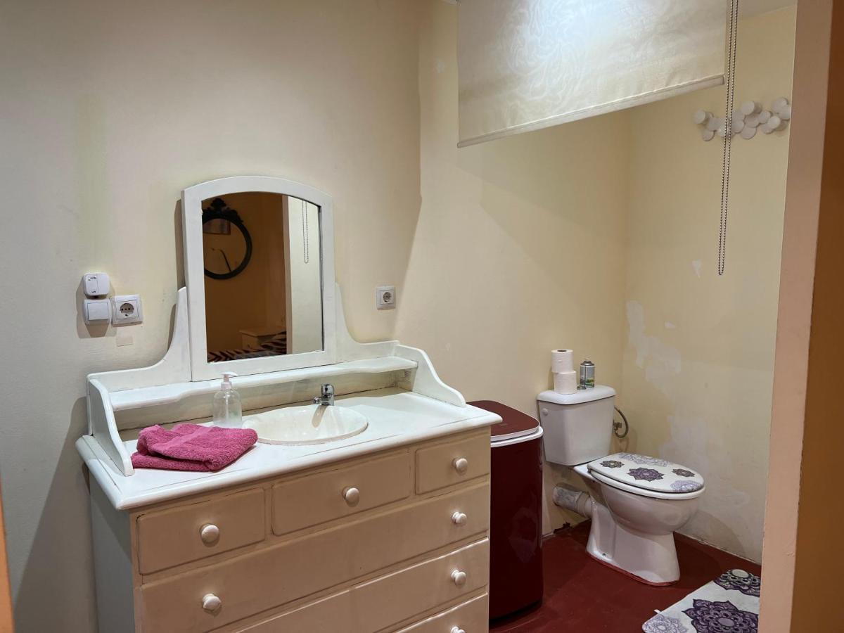 Apartamento Abierto Con Patio Matadepera Luaran gambar