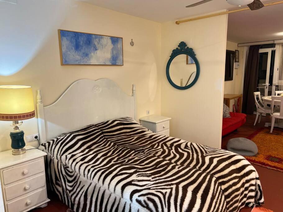 Apartamento Abierto Con Patio Matadepera Luaran gambar